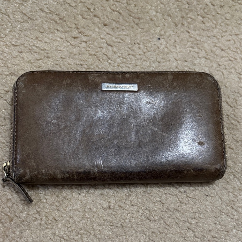 Burberry leather wallet